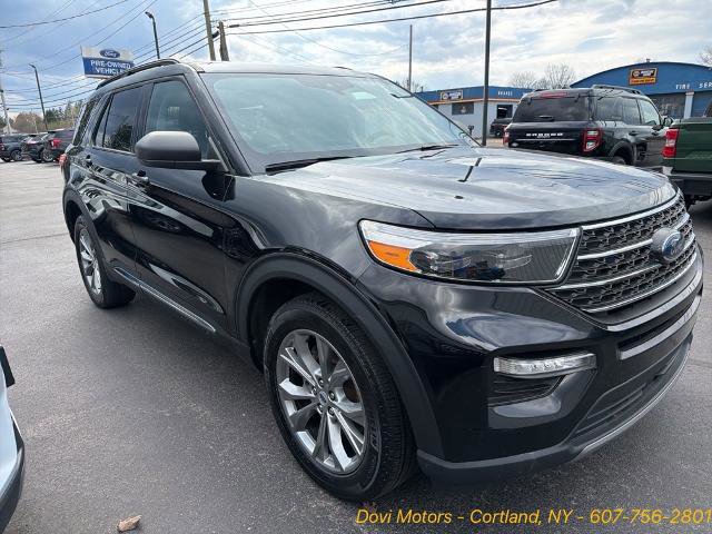 Certified 2022 Ford Explorer XLT w/ Equipment Group 202A AWD/4WD image 4