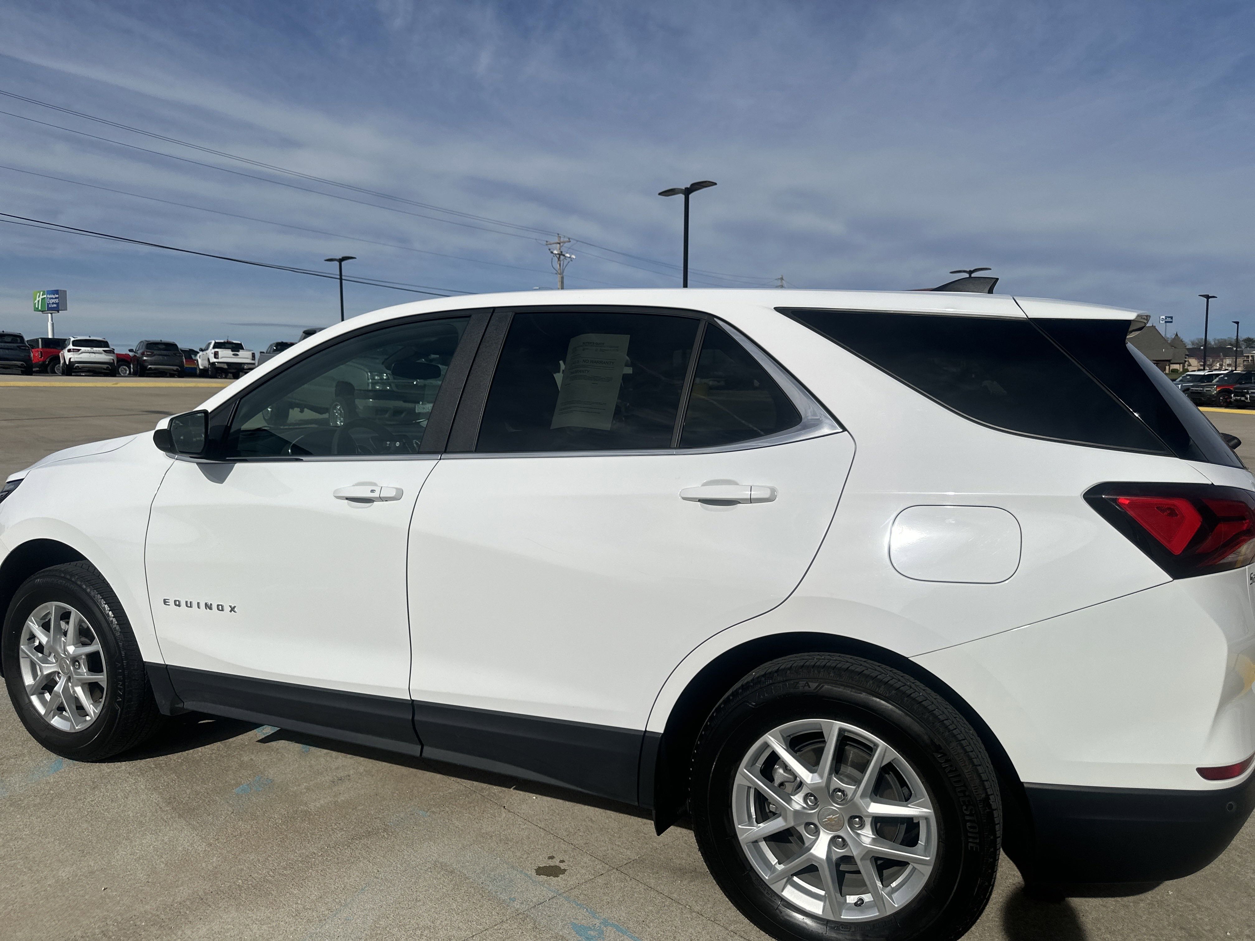 Used 2024 Chevrolet Equinox LT image 4