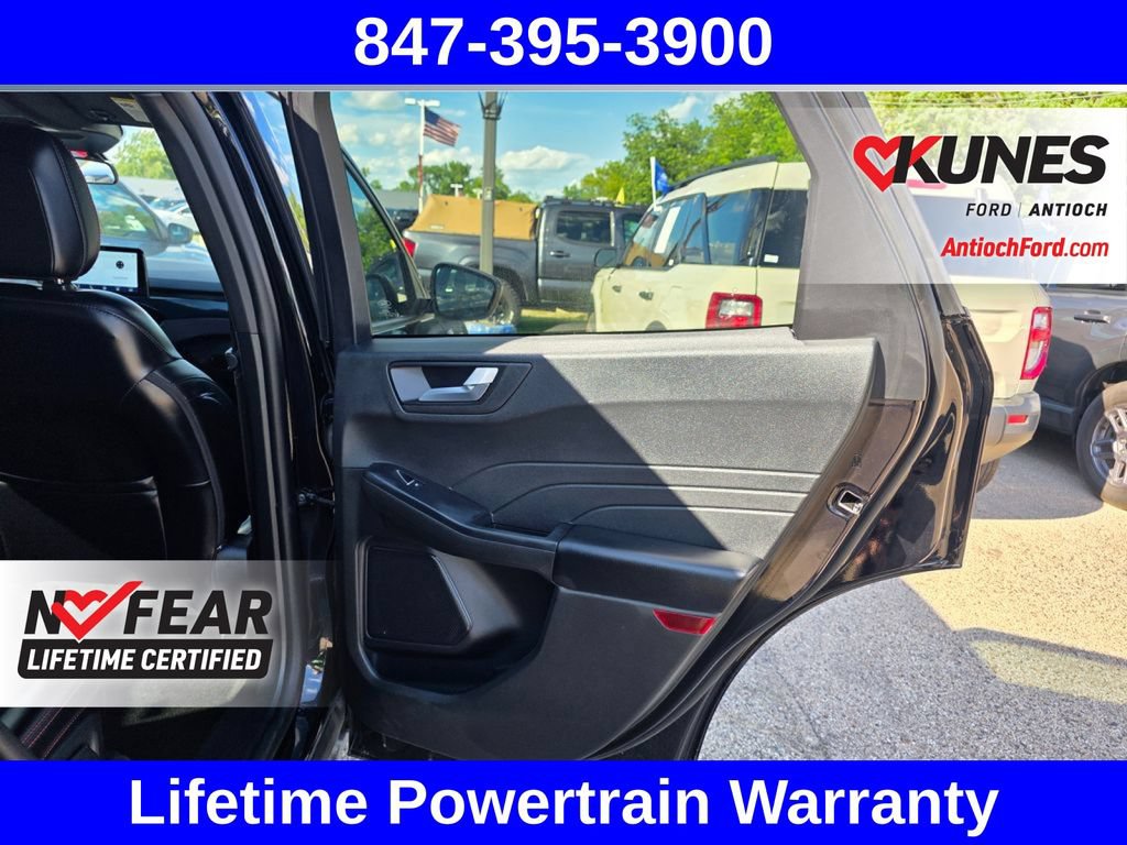 Certified 2025 Ford Escape ST-Line AWD/4WD image 35