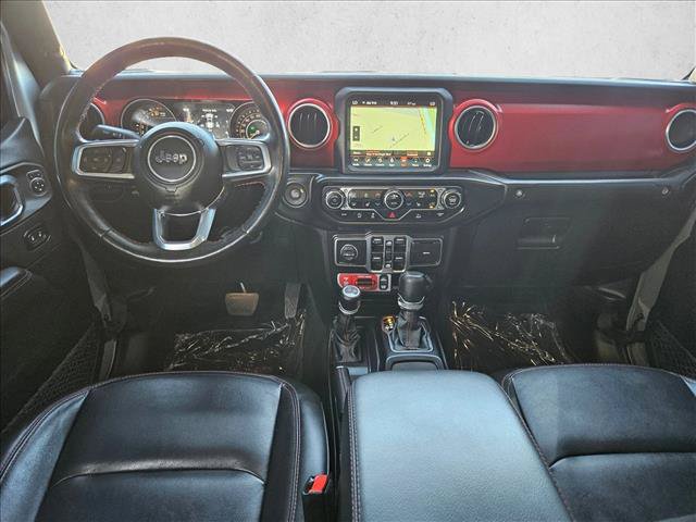 Used 2023 Jeep Gladiator Rubicon w/ Cold Weather Group AWD/4WD image 18