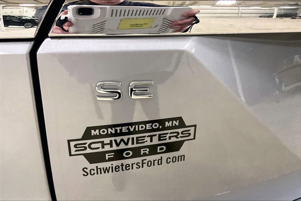 Used 2025 Volkswagen Atlas SE image 10