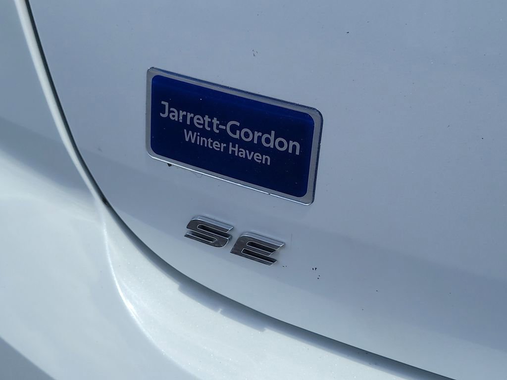 Used 2020 Hyundai Elantra SE w/ Cargo Package (C1) FWD image 6