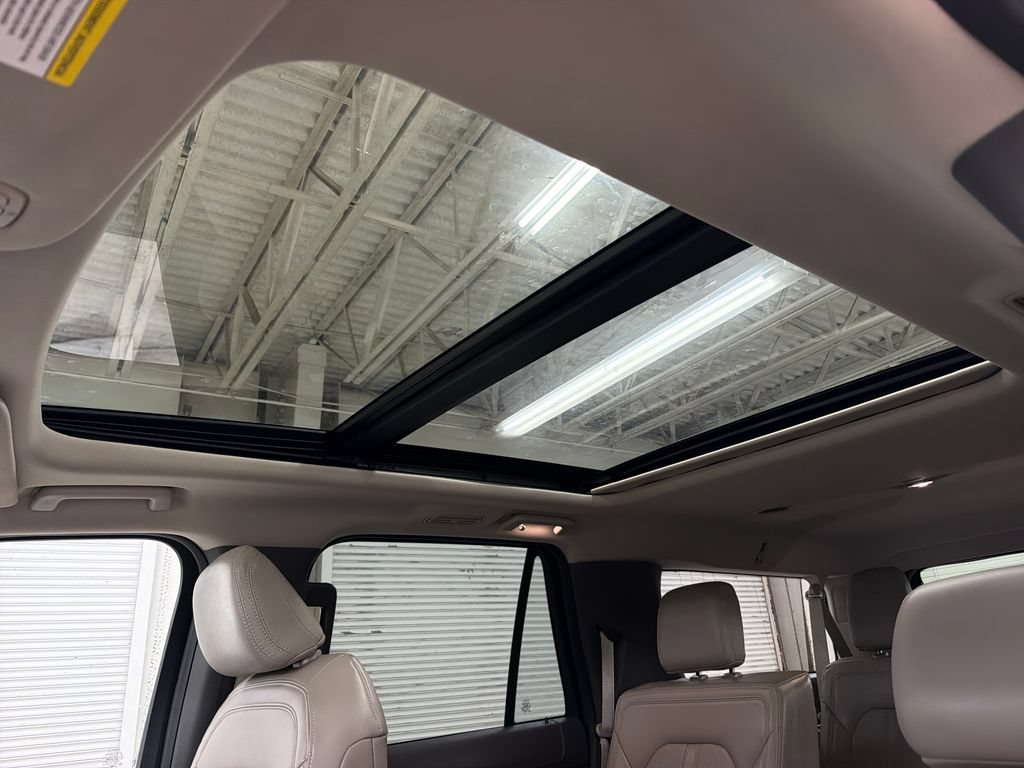 Certified 2021 Ford Expedition Max Limited RWD image 10