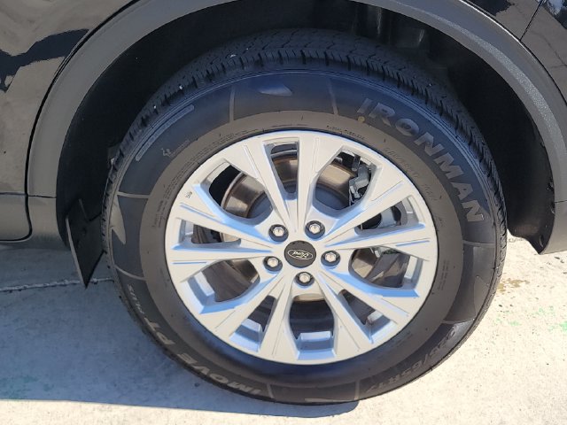 Certified 2025 Ford Escape Active AWD/4WD image 13