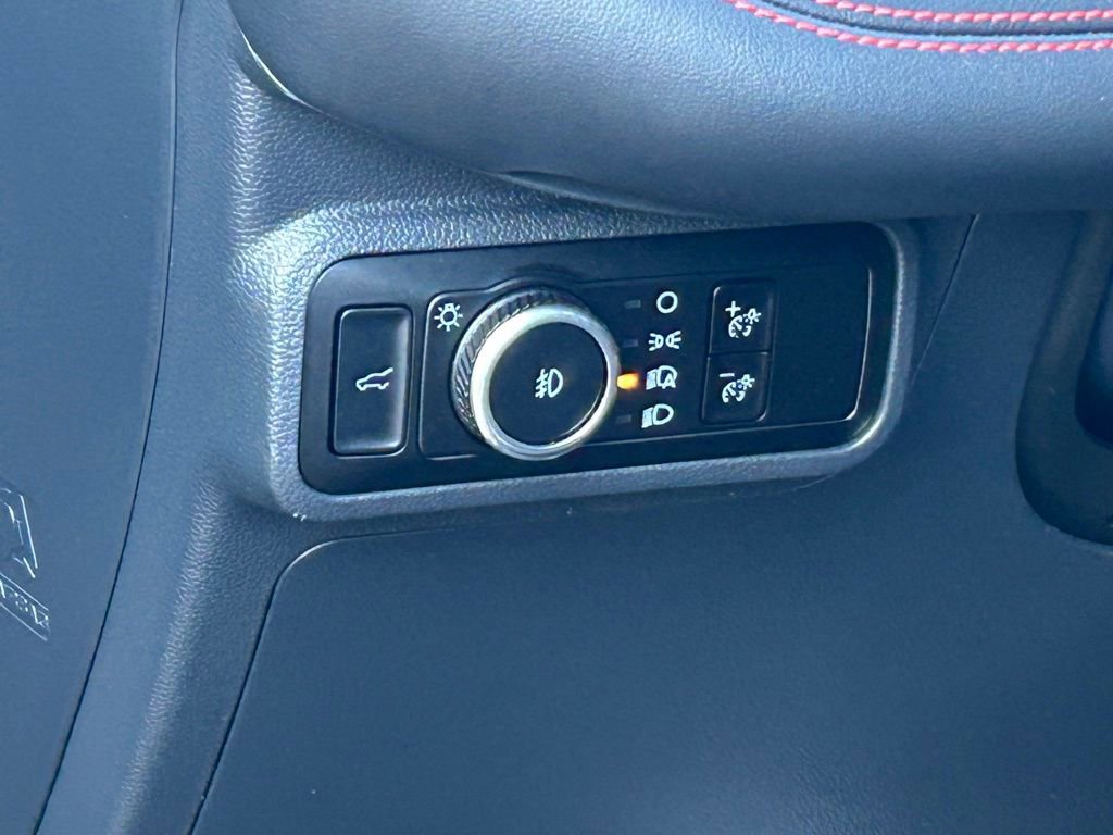 Certified 2025 Ford Explorer ST AWD/4WD image 39