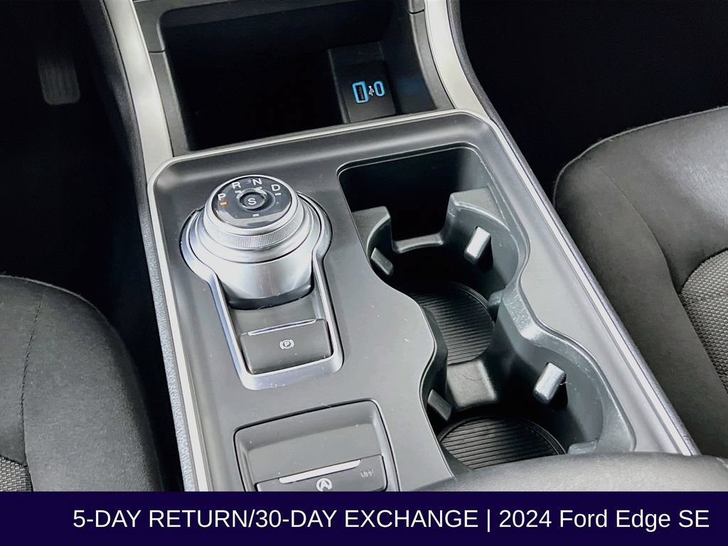 Certified 2024 Ford Edge SE w/ Black Appearance Package AWD/4WD image 22