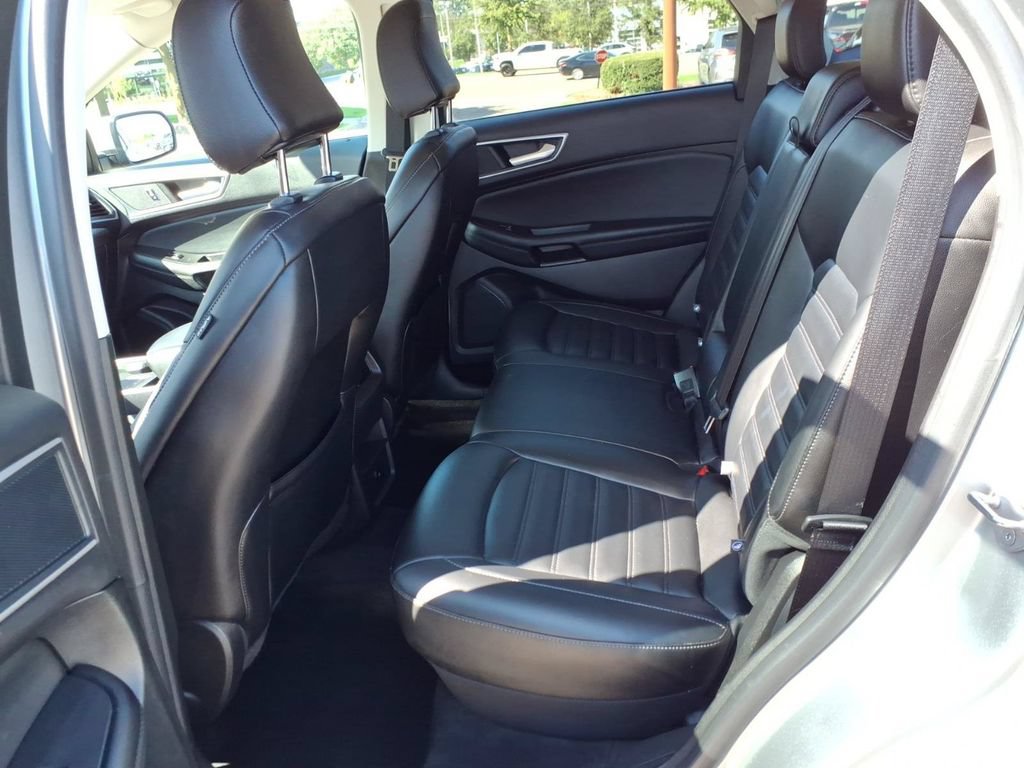 Certified 2023 Ford Edge SEL AWD/4WD image 11