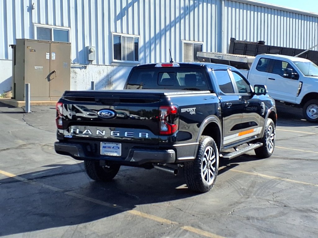 Certified 2024 Ford Ranger Lariat w/ Advanced Towing Package AWD/4WD image 3