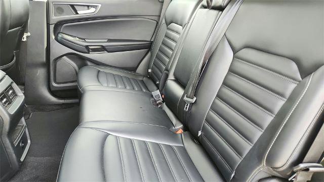 Certified 2024 Ford Edge SEL image 29
