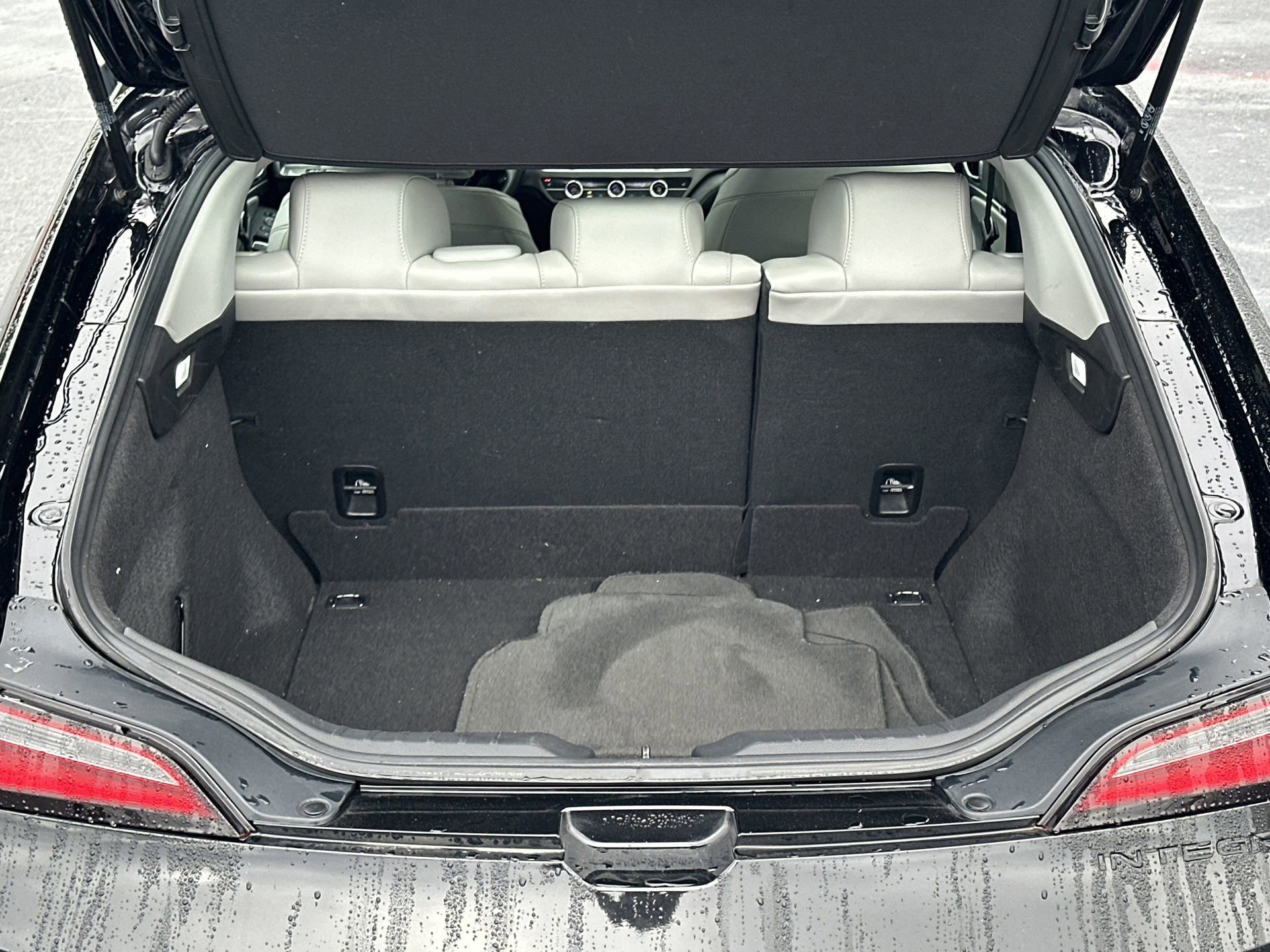 Used 2024 Acura Integra image 29