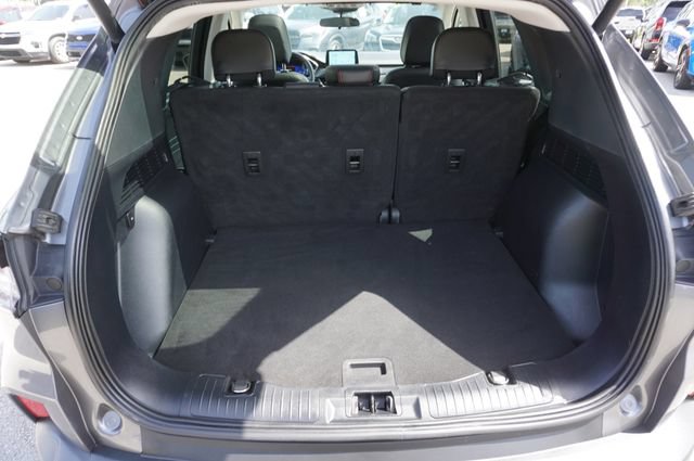 Certified 2022 Ford Escape SEL w/ SEL Stealth AWD Package image 25