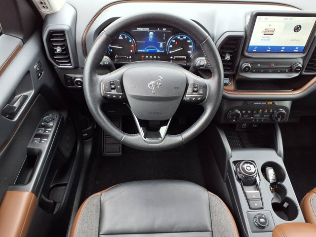 Certified 2023 Ford Bronco Sport Outer Banks AWD/4WD image 6