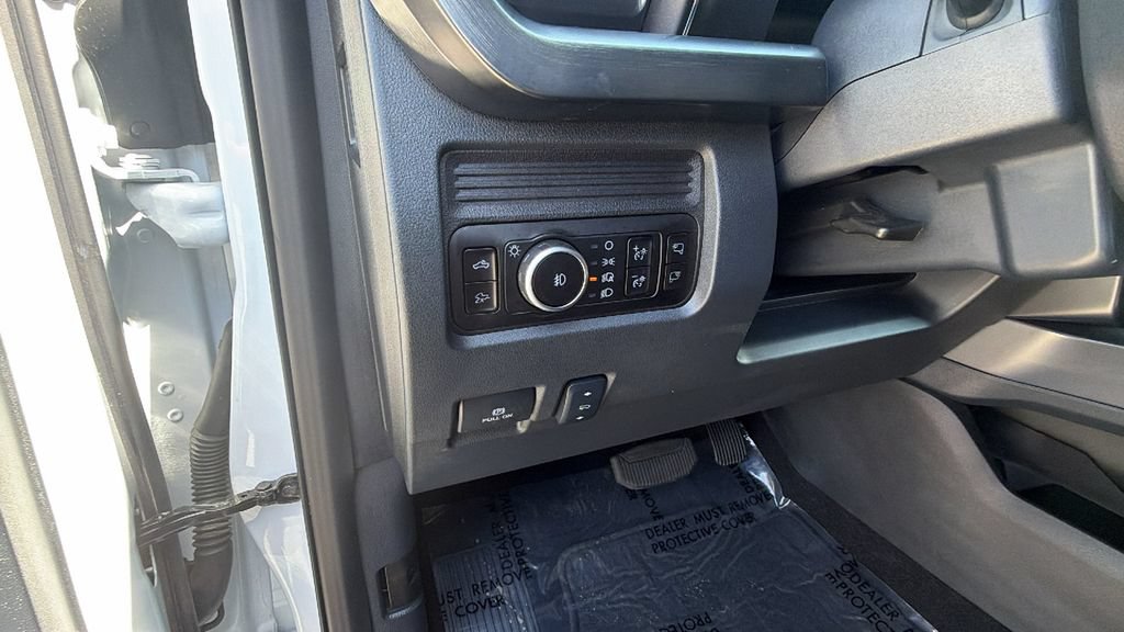 Certified 2025 Ford F450 Lariat AWD/4WD image 14
