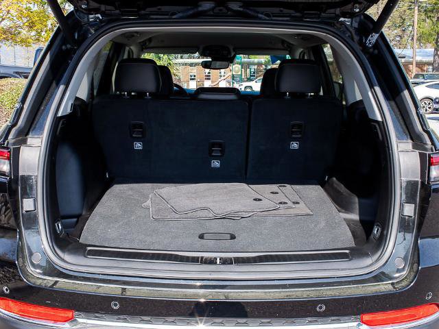 Used 2023 Jeep Grand Cherokee Limited AWD/4WD image 22