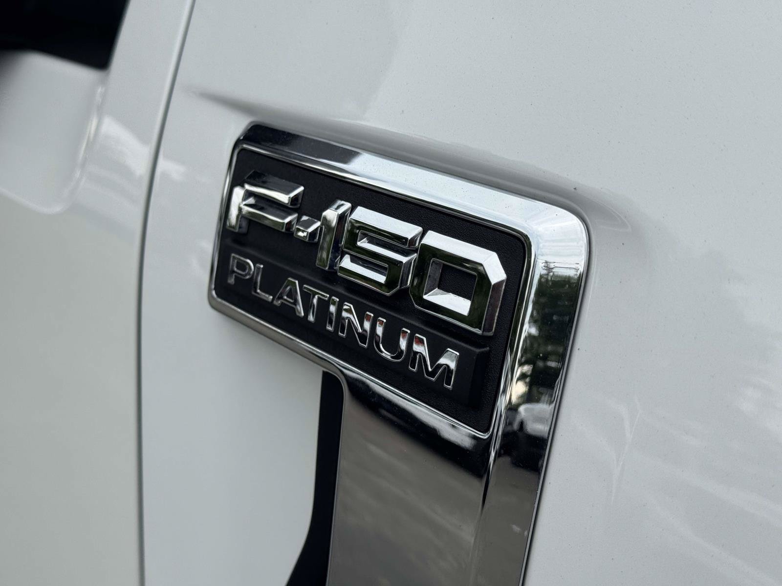 Certified 2022 Ford F150 Platinum w/ Equipment Group 701A High AWD/4WD image 9