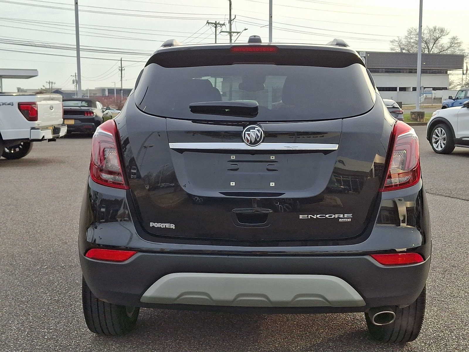 Used 2022 Buick Encore Preferred w/ Safety Package image 6