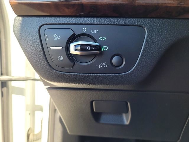 Used 2018 Audi Q5 2.0T Premium Plus w/ Premium Plus Package image 16