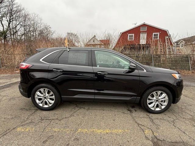 Certified 2023 Ford Edge Titanium w/ Equipment Group 301A image 6