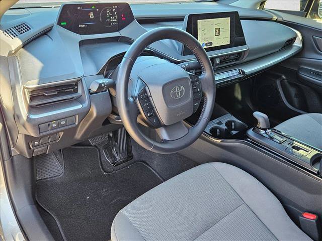 Used 2024 Toyota Prius LE FWD image 10