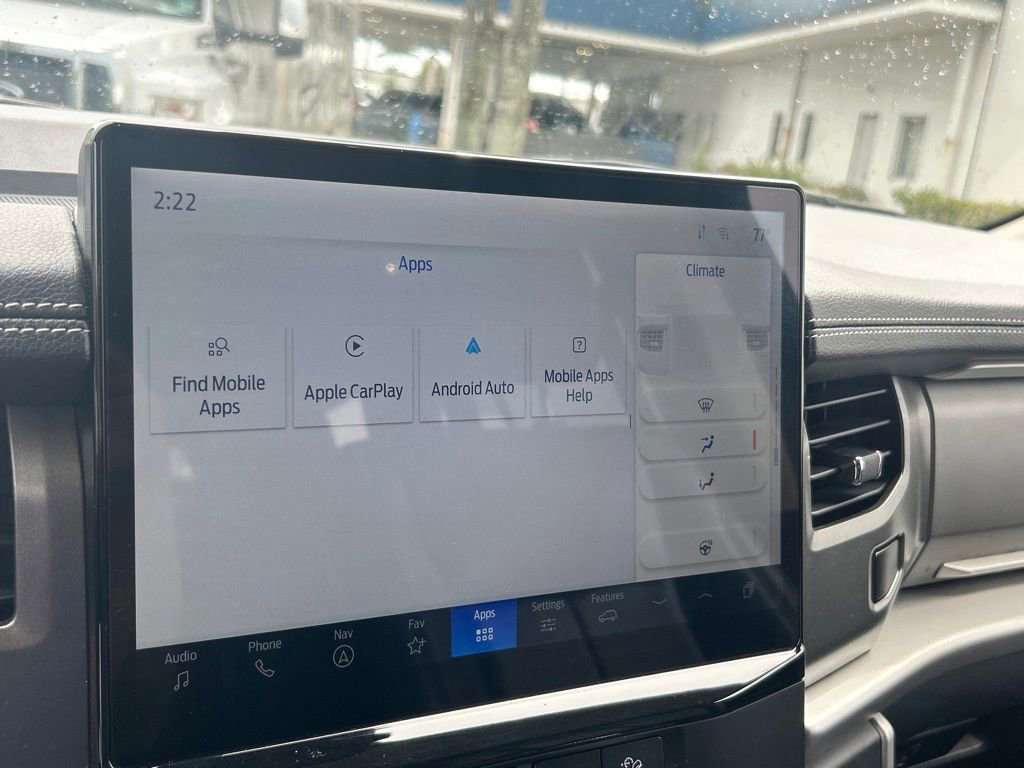 Certified 2024 Ford Expedition XLT image 14