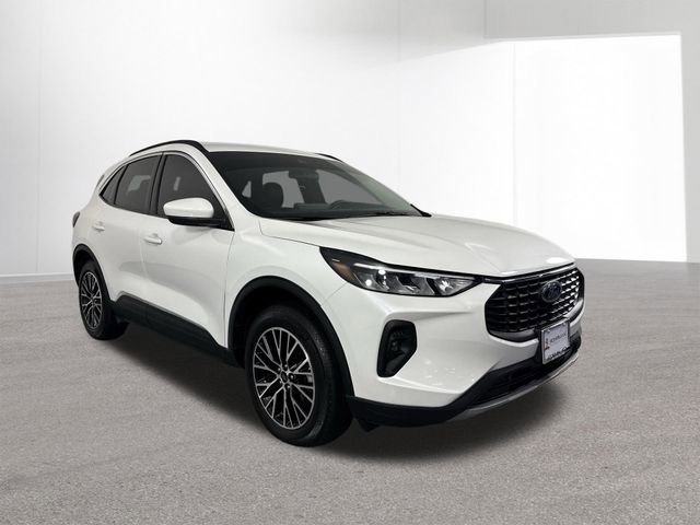 Certified 2023 Ford Escape SE FWD image 3