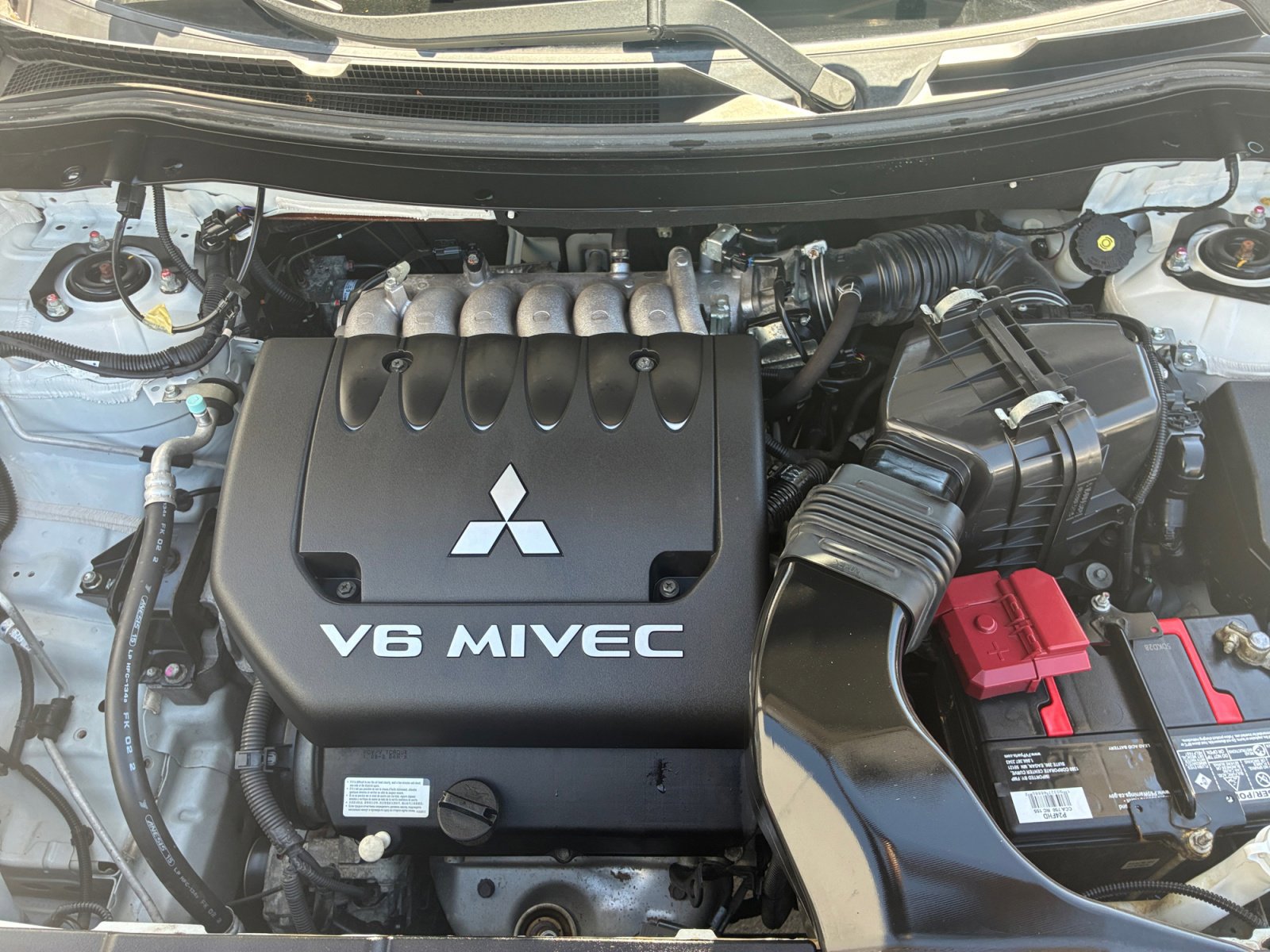 Used 2017 Mitsubishi Outlander GT image 29