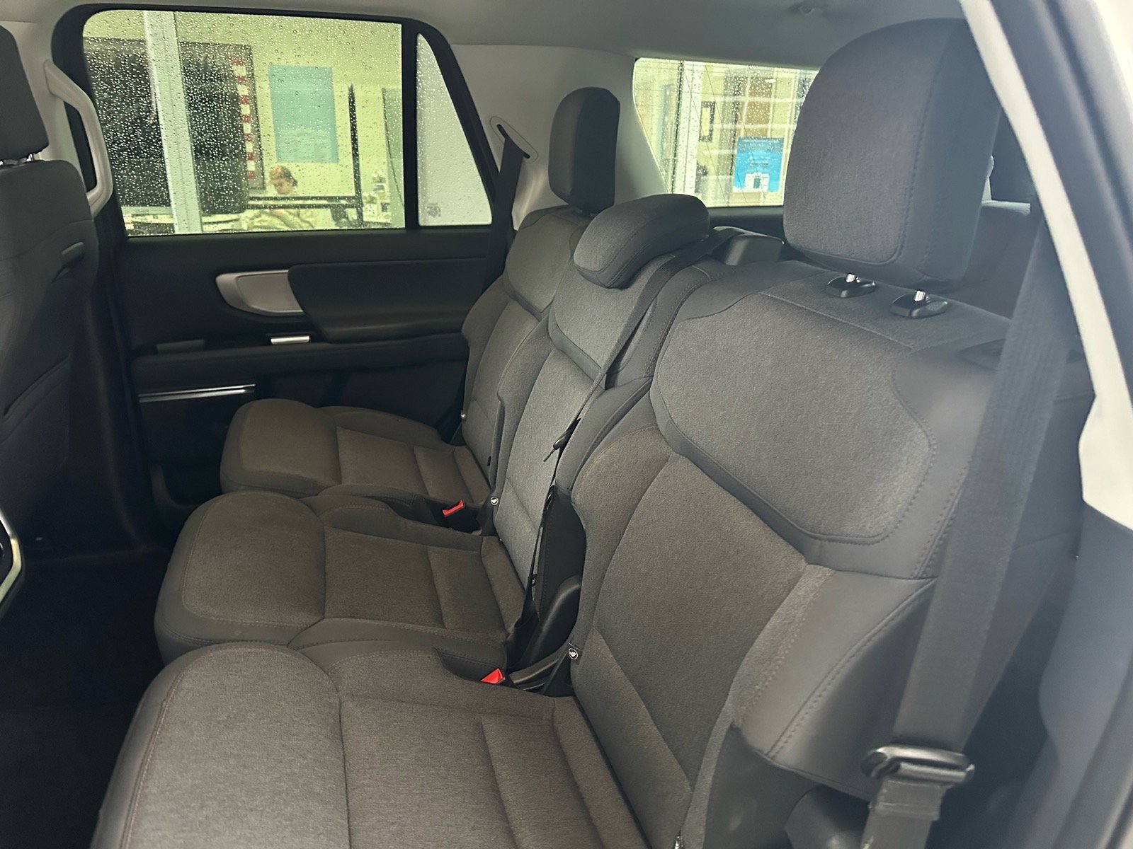 Certified 2025 Ford Expedition Active image 25