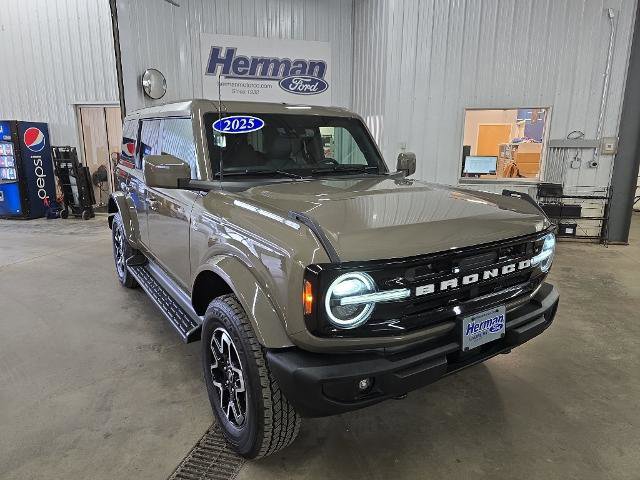 Certified 2025 Ford Bronco Outer Banks