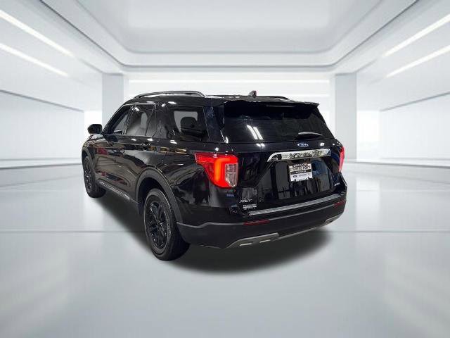 Certified 2023 Ford Explorer XLT w/ Equipment Group 202A image 5