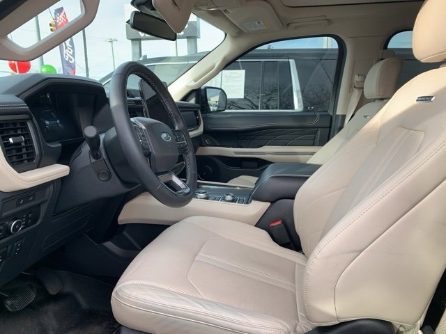 Certified 2024 Ford Expedition Max Platinum image 8