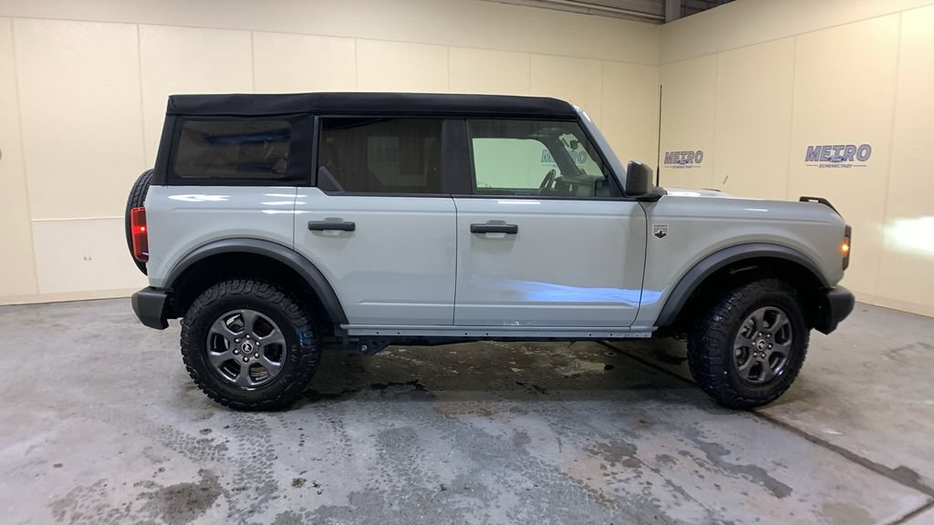 Certified 2024 Ford Bronco Big Bend AWD/4WD image 2