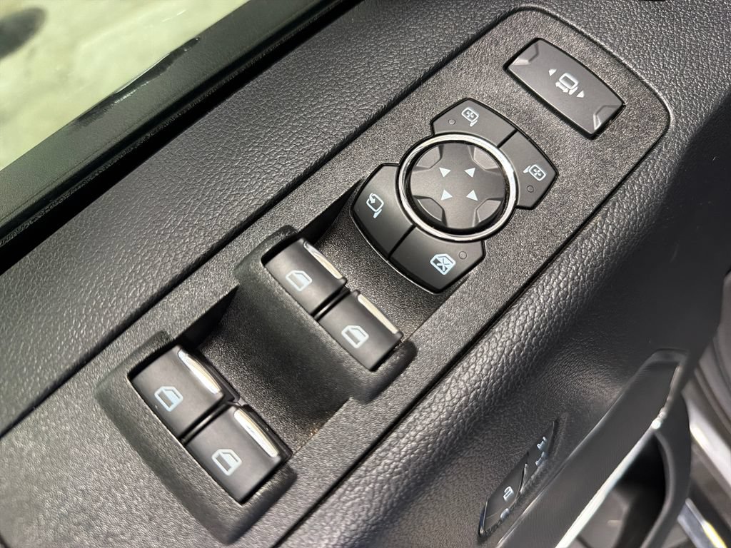 Certified 2021 Ford F350 Lariat w/ Lariat Ultimate Package AWD/4WD image 18