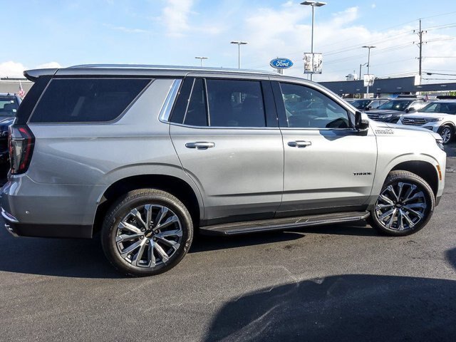 Used 2026 Chevrolet Tahoe High Country w/ Sun And Tow Package AWD/4WD image 10