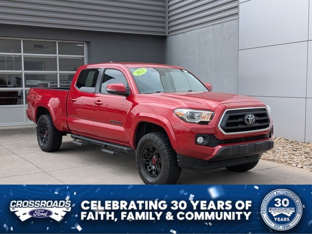 Used 2023 Toyota Tacoma SR5 w/ Technology Package AWD/4WD image 1