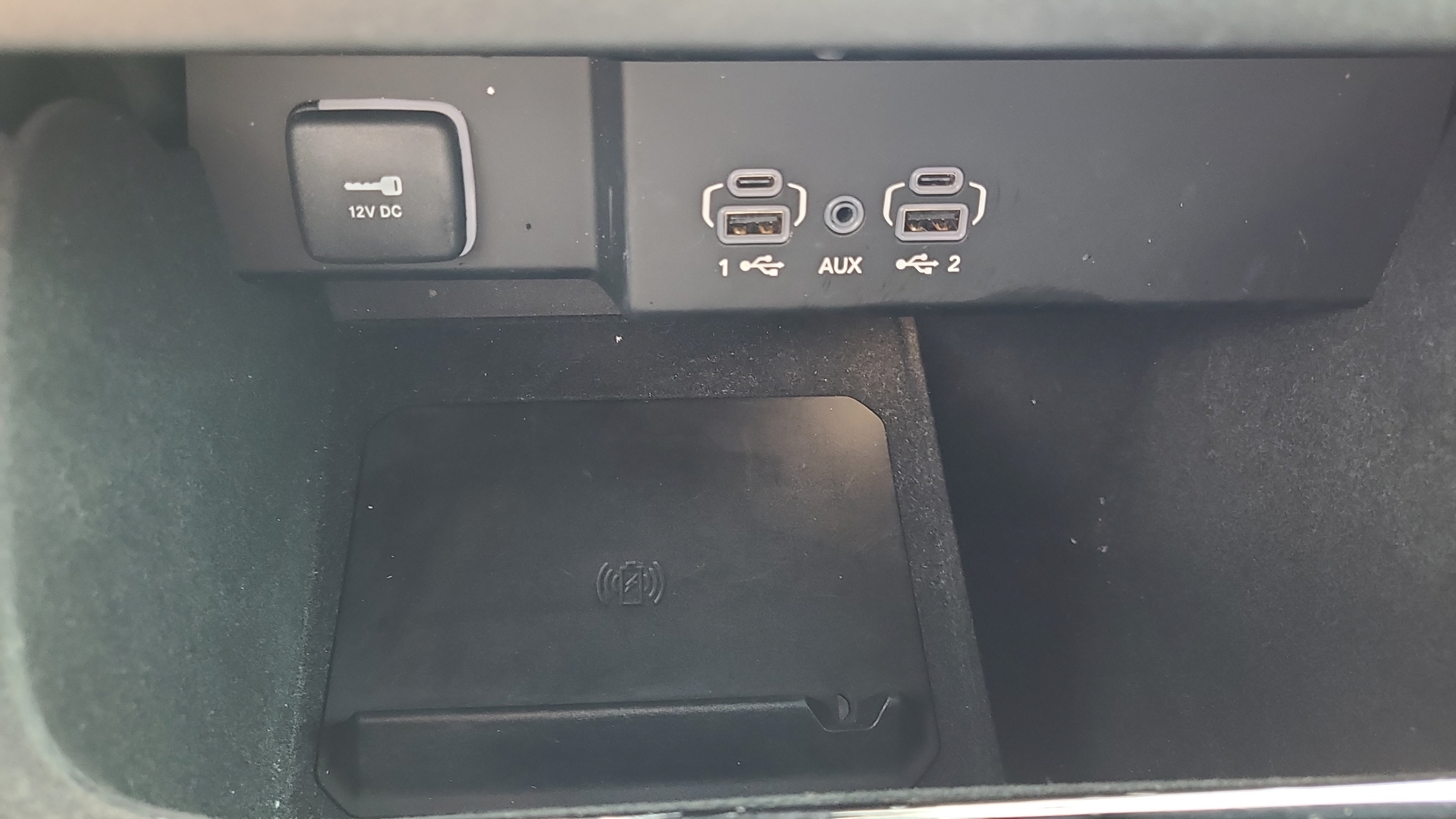Used 2022 Jeep Wagoneer Series II AWD/4WD image 34