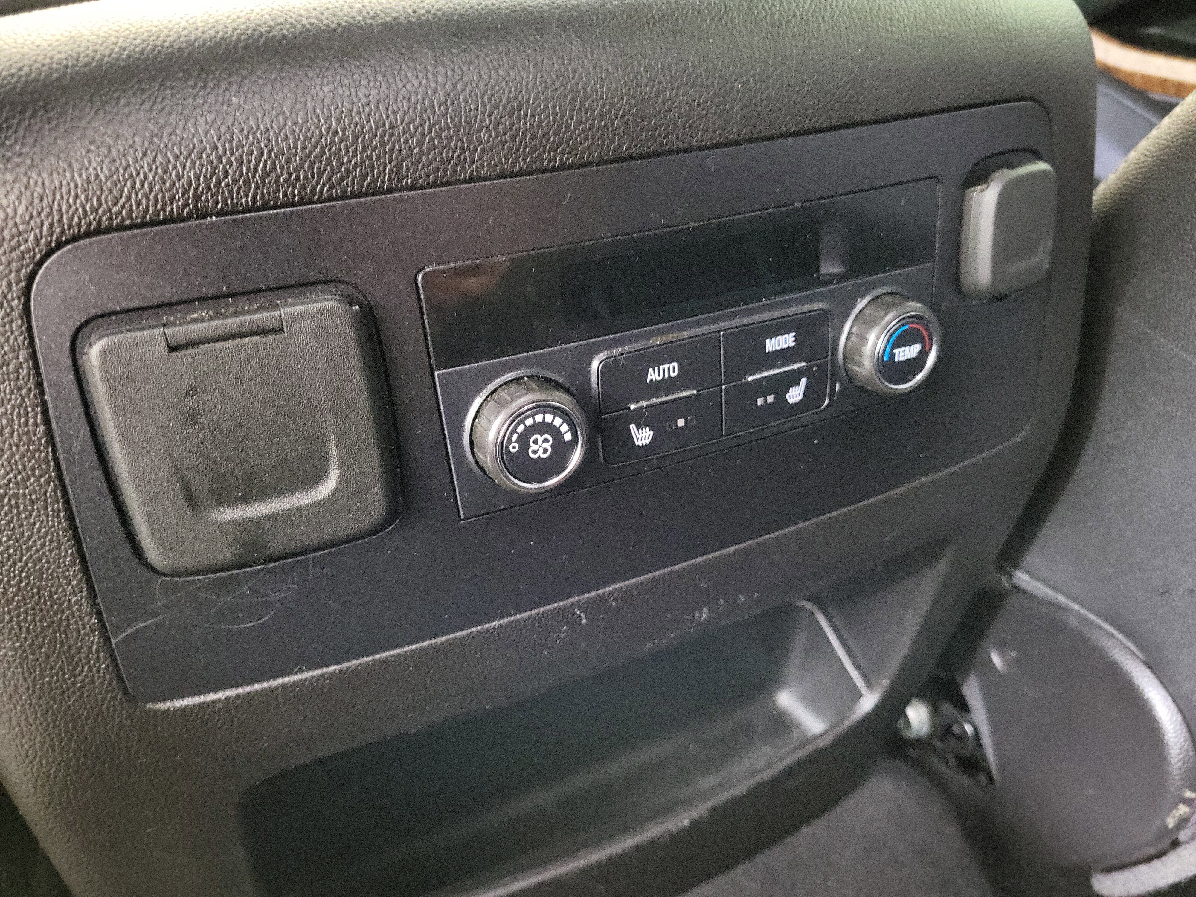 Used 2019 Chevrolet Tahoe Premier w/ Max Trailering Package image 25