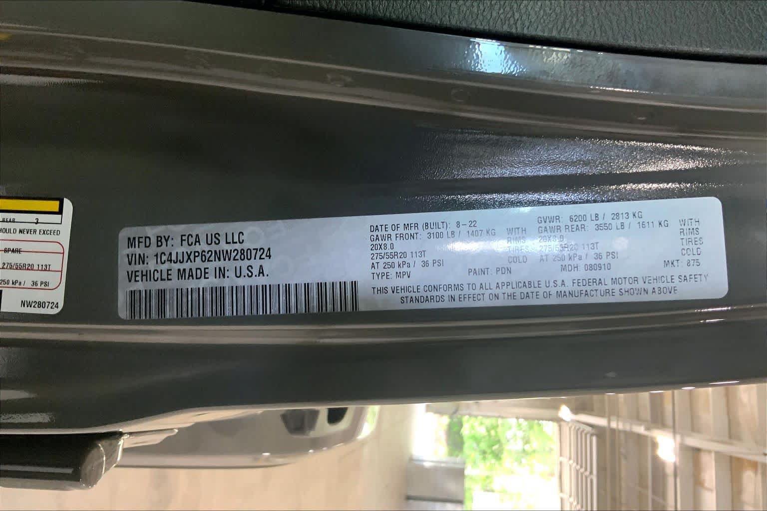 Used 2022 Jeep Wrangler Unlimited Sahara AWD/4WD image 31