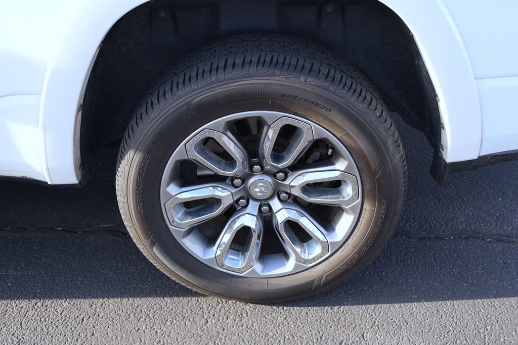 Used 2020 RAM 1500 Laramie AWD/4WD image 23