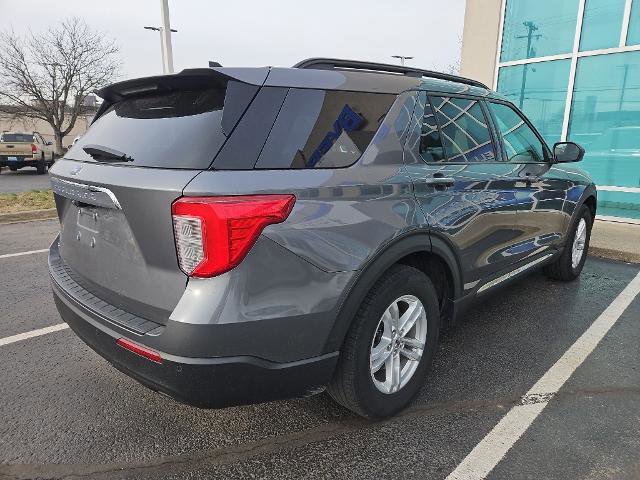 Certified 2022 Ford Explorer XLT image 5