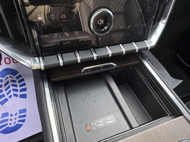 Used 2024 GMC Acadia Denali w/ Super Cruise Package image 26