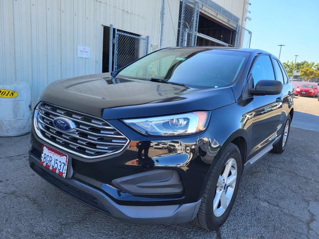 Certified 2019 Ford Edge SE FWD image 3