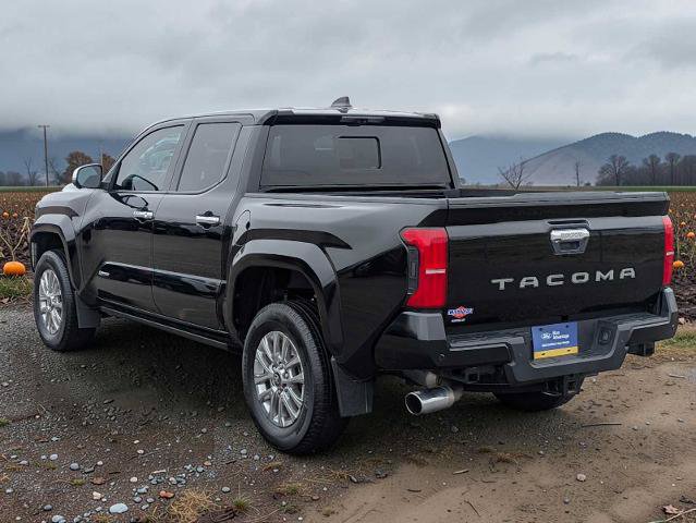 Used 2025 Toyota Tacoma Limited AWD/4WD image 4