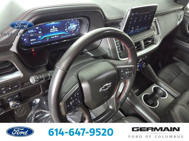 Used 2022 Chevrolet Suburban RST w/ Luxury Package AWD/4WD image 16