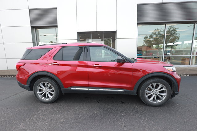 Certified 2021 Ford Explorer Limited w/ Equipment Group 301A AWD/4WD image 3