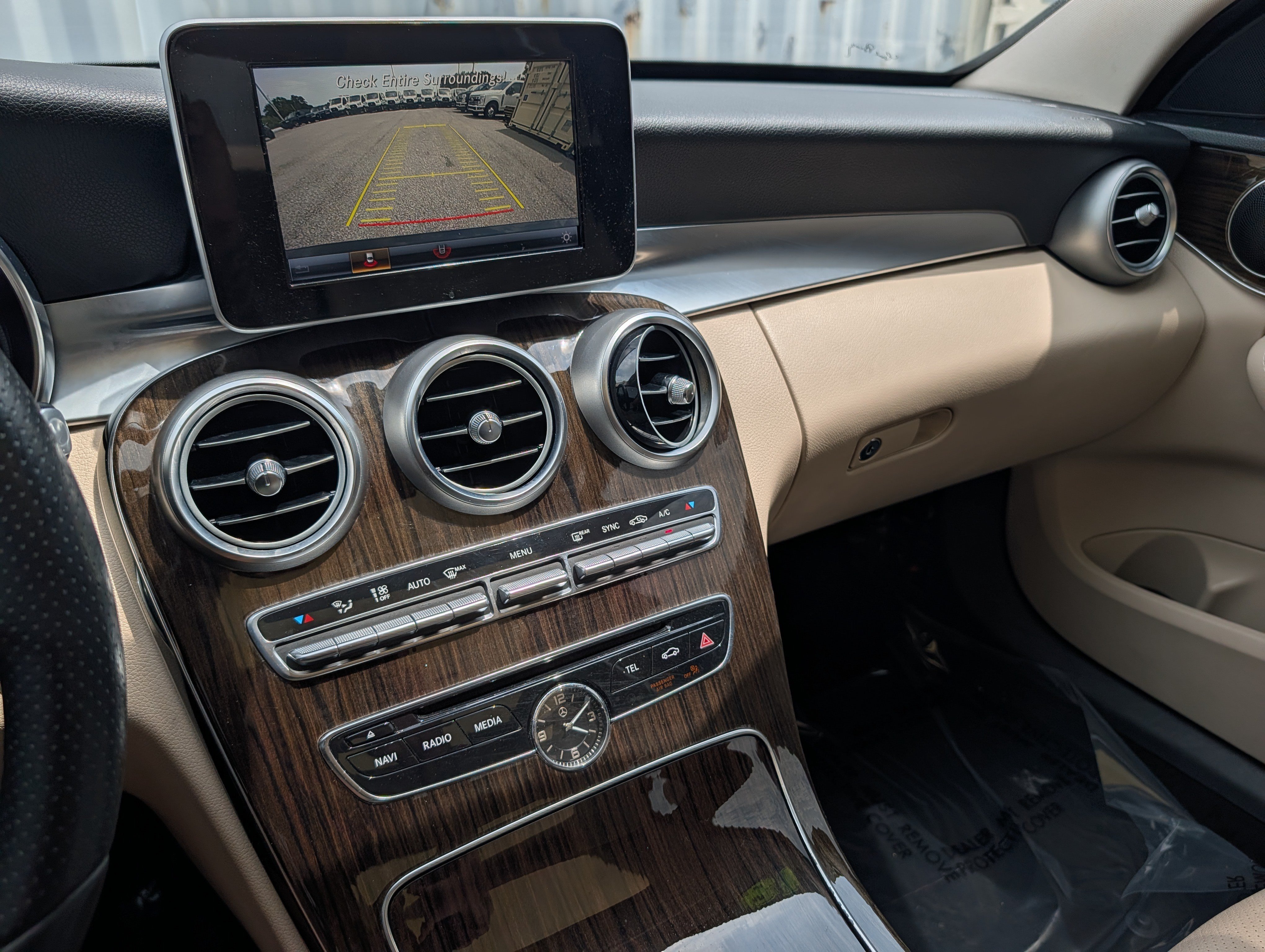 Used 2018 Mercedes-Benz C 300 Sedan image 31