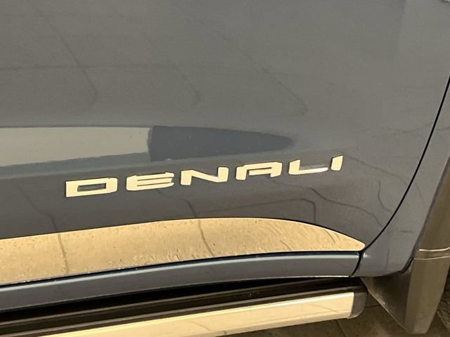 Used 2025 GMC Sierra 1500 Denali Ultimate AWD/4WD image 8