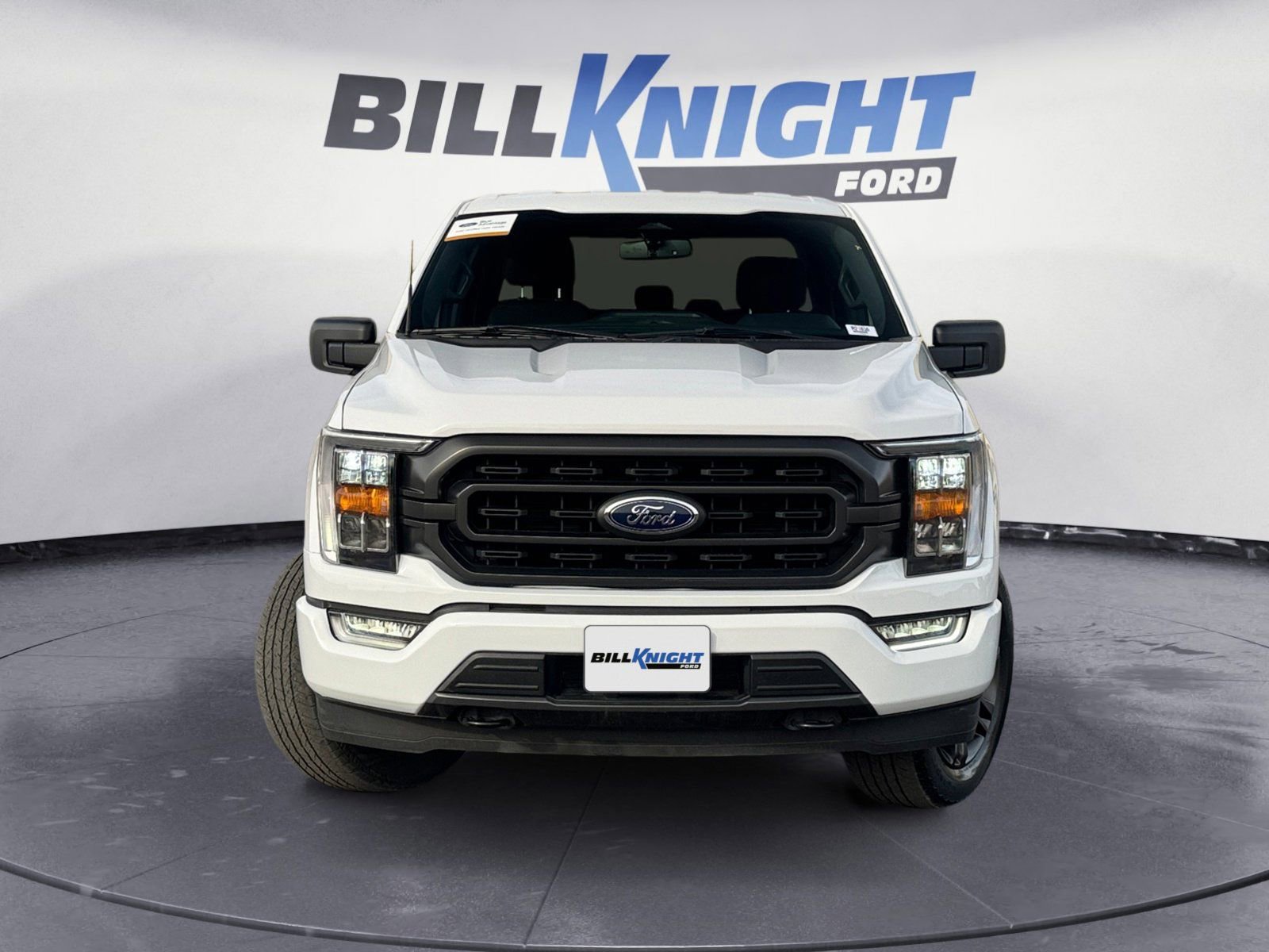 Certified 2022 Ford F150 XLT w/ Equipment Group 302A High image 8