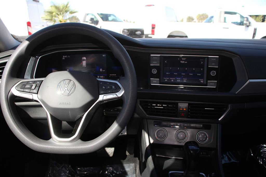 Used 2022 Volkswagen Jetta S FWD image 17