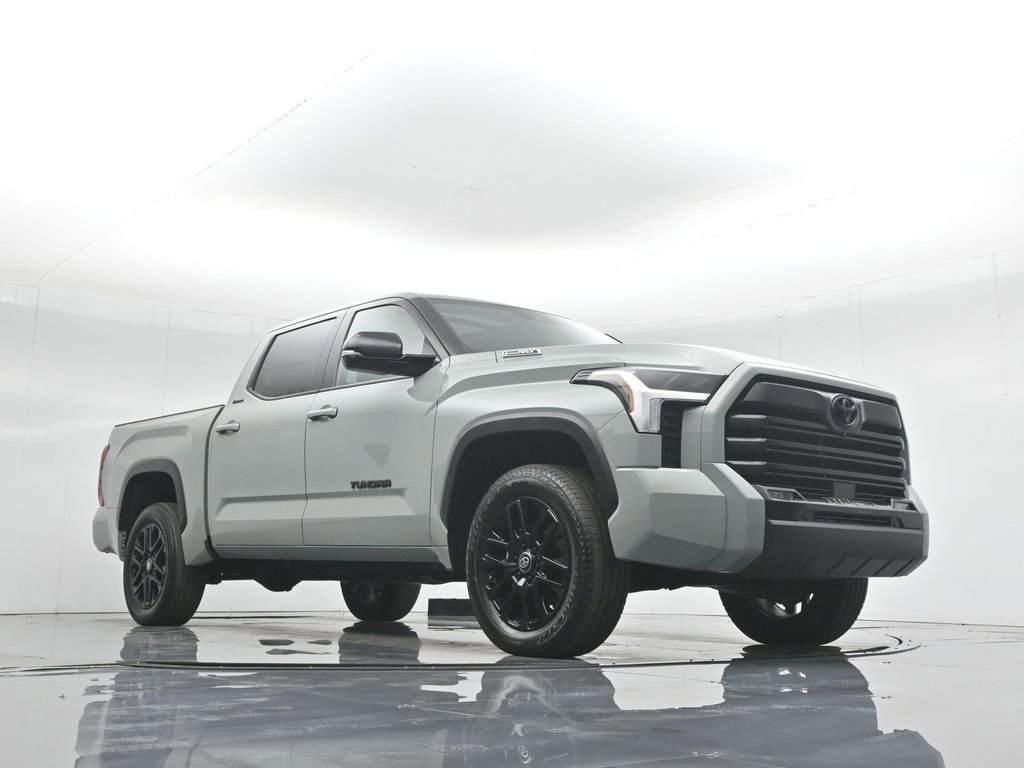 Used 2025 Toyota Tundra Limited image 5