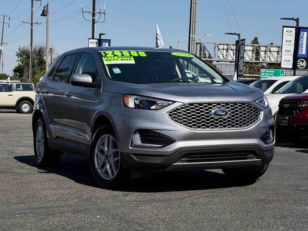 Certified 2024 Ford Edge SEL AWD/4WD image 3